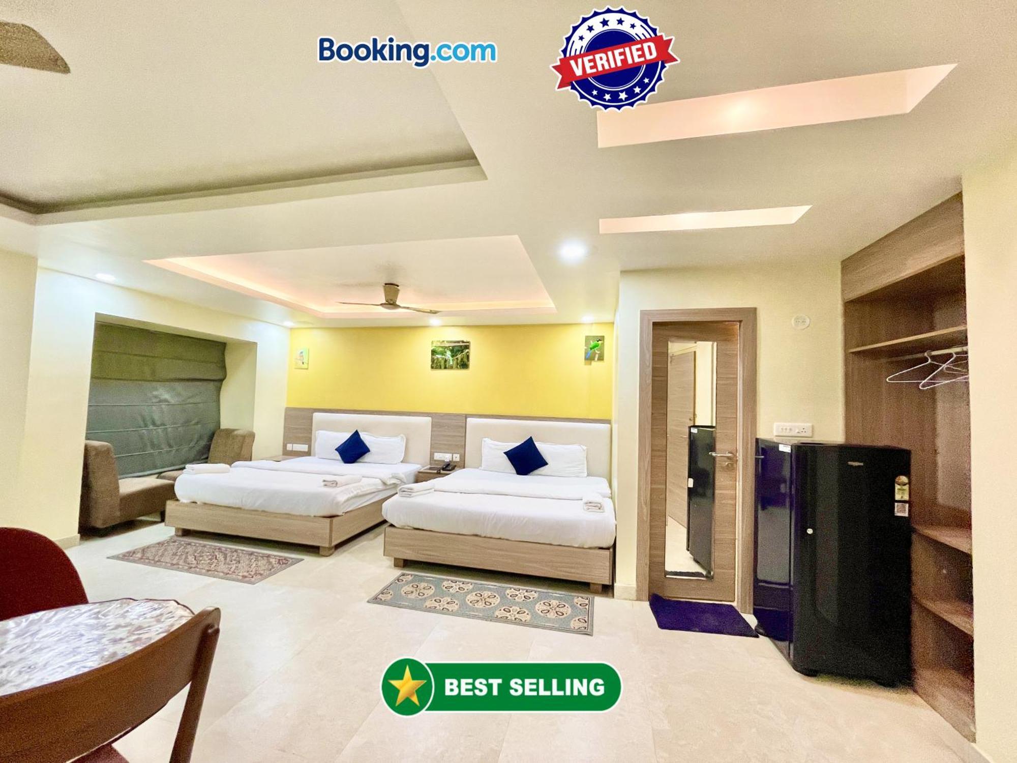 Hotel Rb International ! Puri Near-Sea-Beach-And-Temple Fully-Air-Conditioned-Hotel With-Lift-And-Card Payment Accepted-Parking-Facility, Best Hotel In Puri Zewnętrze zdjęcie