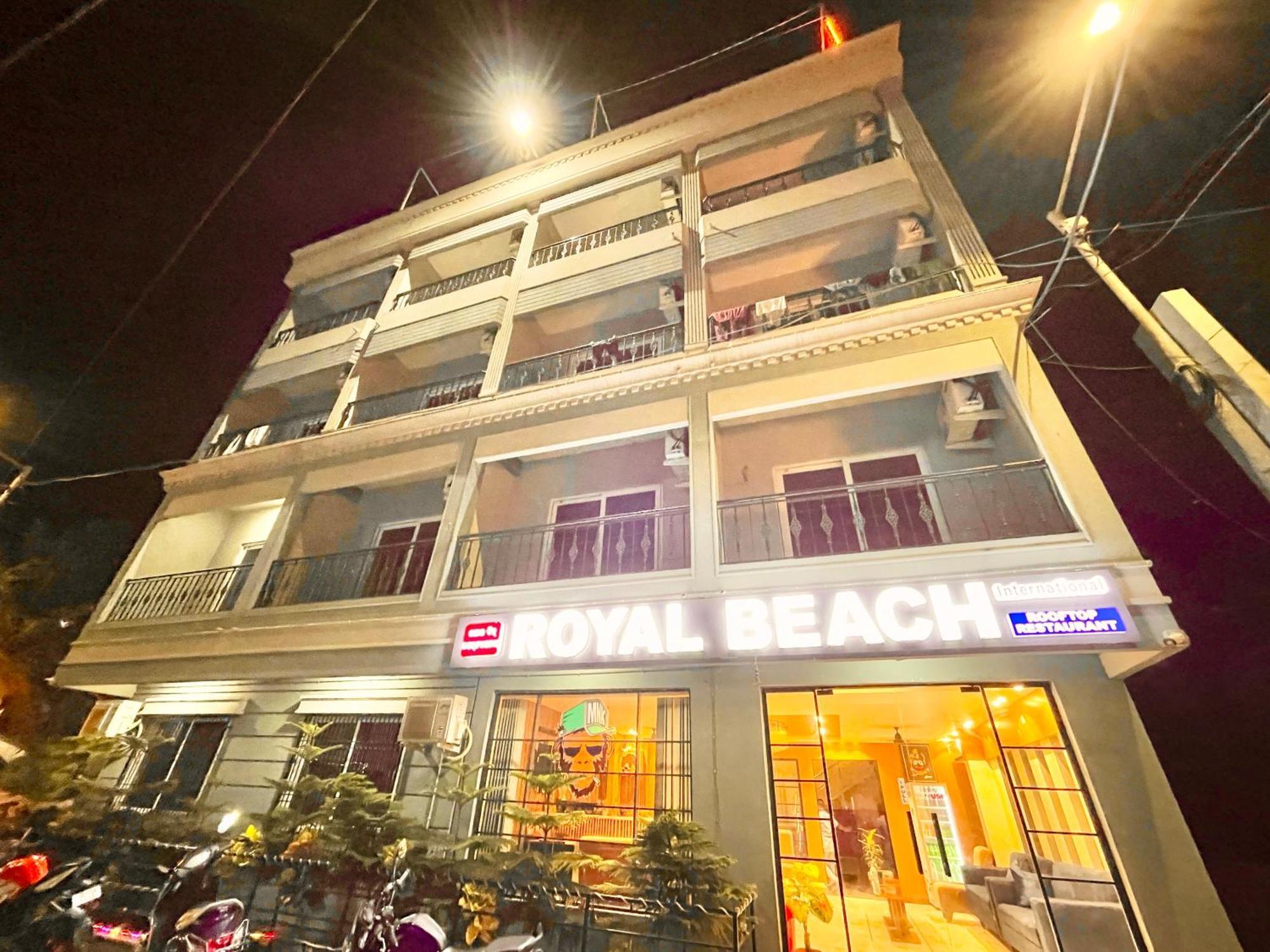 Hotel Rb International ! Puri Near-Sea-Beach-And-Temple Fully-Air-Conditioned-Hotel With-Lift-And-Card Payment Accepted-Parking-Facility, Best Hotel In Puri Zewnętrze zdjęcie