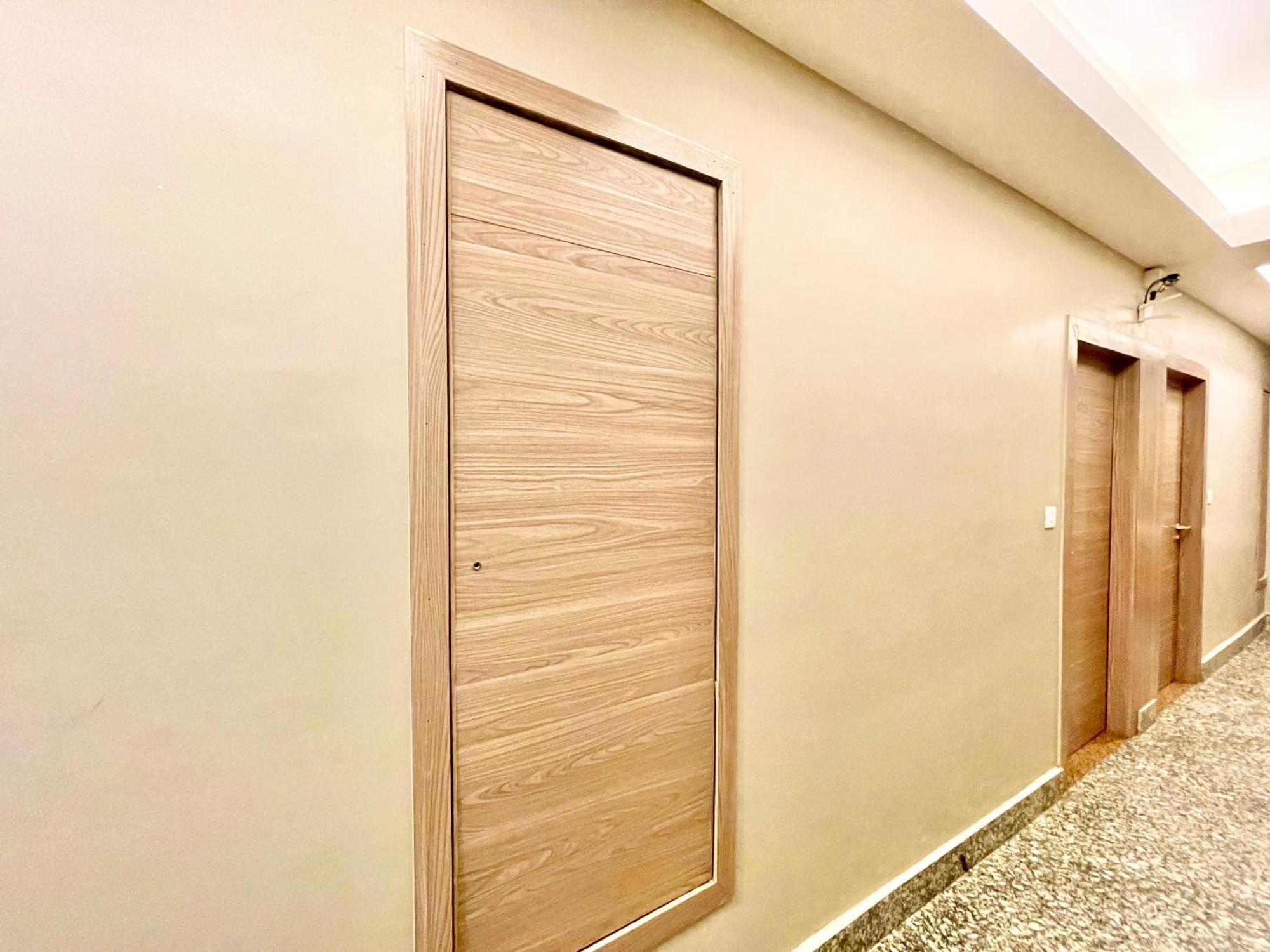 Hotel Rb International ! Puri Near-Sea-Beach-And-Temple Fully-Air-Conditioned-Hotel With-Lift-And-Card Payment Accepted-Parking-Facility, Best Hotel In Puri Zewnętrze zdjęcie