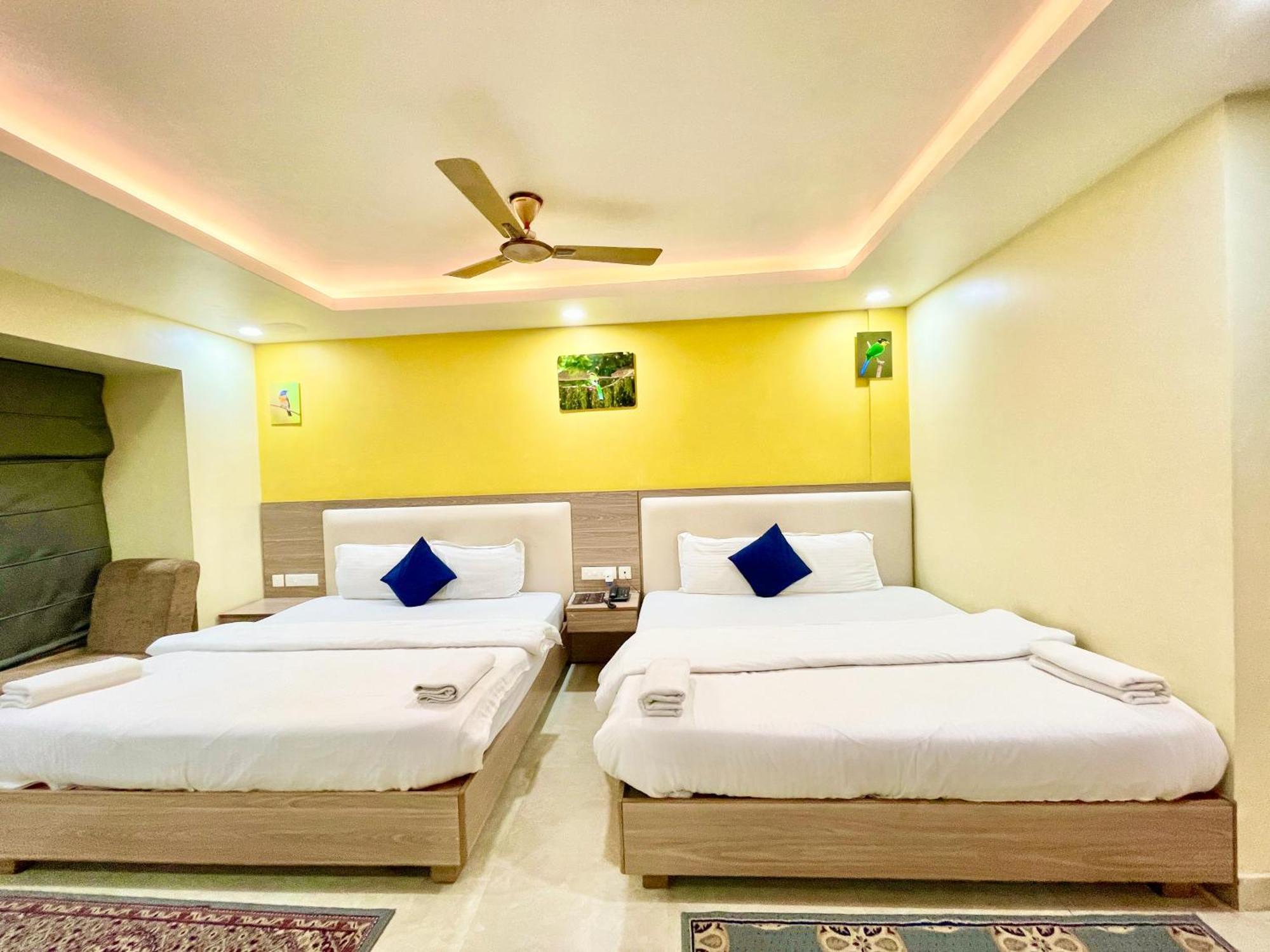 Hotel Rb International ! Puri Near-Sea-Beach-And-Temple Fully-Air-Conditioned-Hotel With-Lift-And-Card Payment Accepted-Parking-Facility, Best Hotel In Puri Zewnętrze zdjęcie